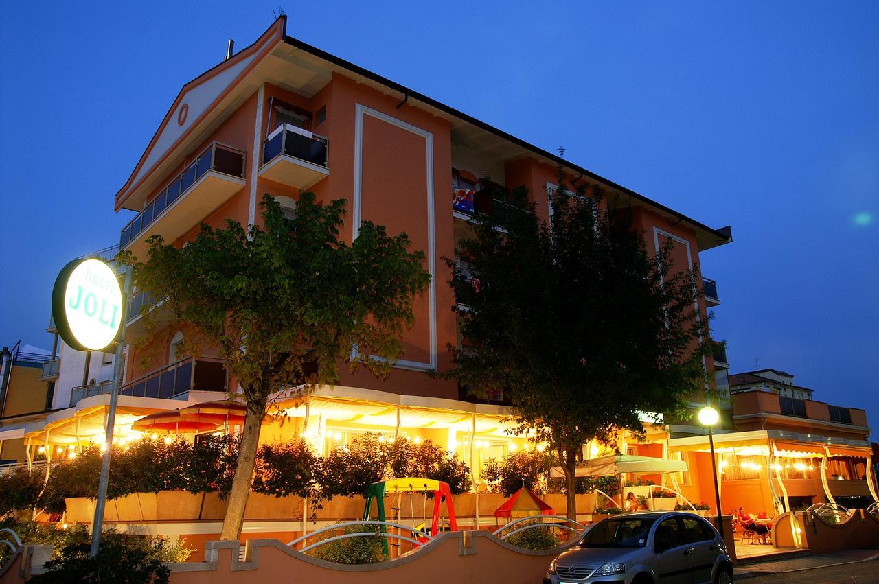 Hotel Joli تْشيزيناتيكو المظهر الخارجي الصورة